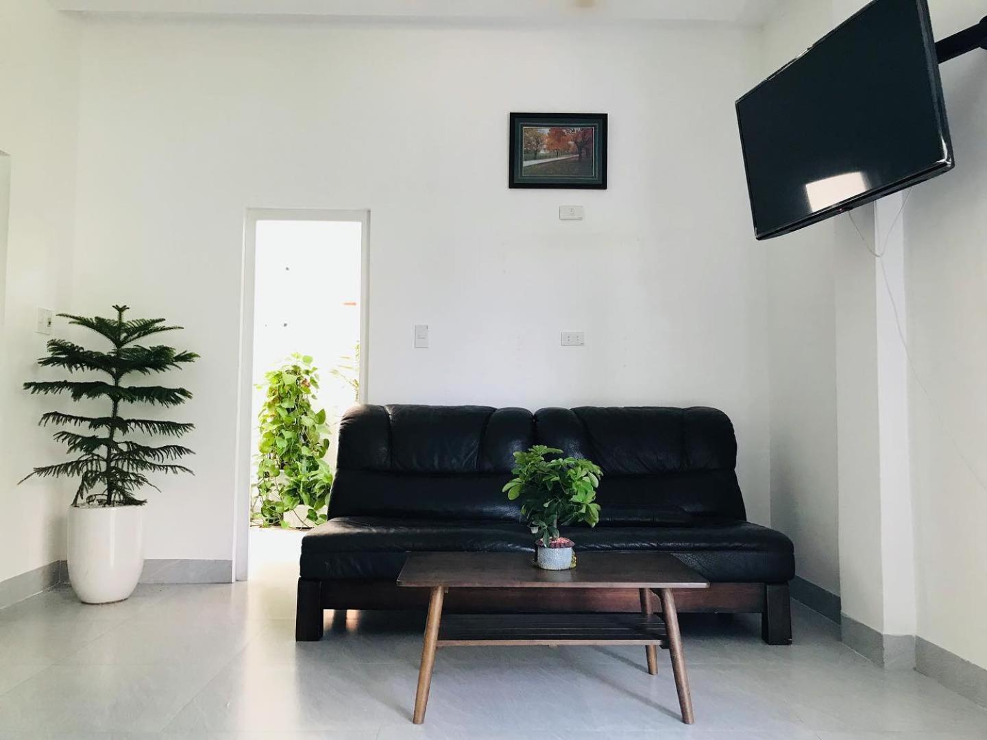 Local White House - Ecofriendly Homestay Da Nang Esterno foto
