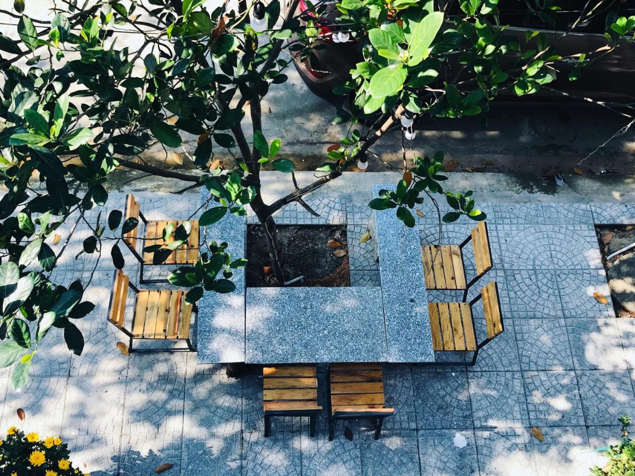 Local White House - Ecofriendly Homestay Da Nang Esterno foto