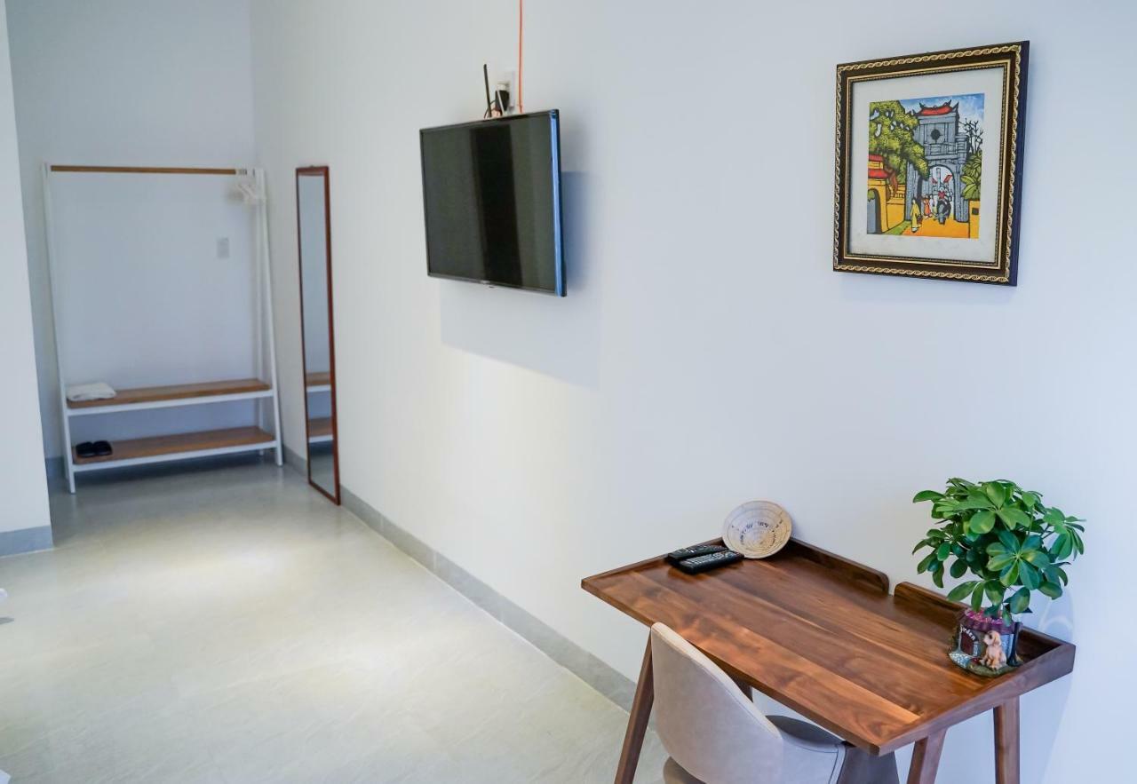 Local White House - Ecofriendly Homestay Da Nang Esterno foto
